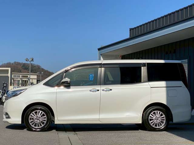 スリークロス滋賀店は自社の大型整備工場と提携しております!御購入後の修理・車検等のアフタフォローも充実です!