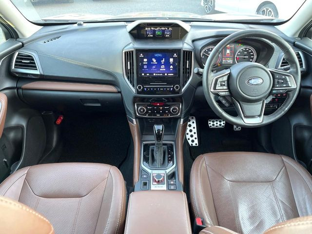 フォレスター2.0 アドバンス 4WD