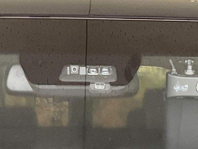 �y�}�C�p�C���b�g�z�������H�ł̒��������s���y��!!�a�؎��Ə��񑖍s�̃V�[���ŁA�A�N�Z���E�u���[�L�E�X�e�A�����O�������Ő��䂵�A�������^�]�̕��S���y�����Ă���܂���