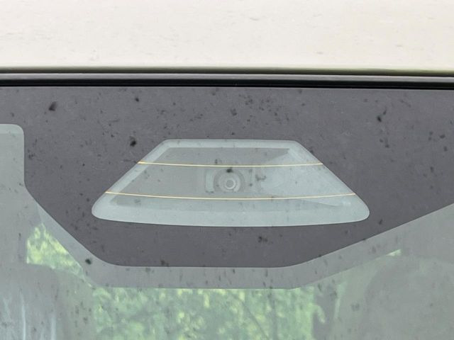 �y�X�Y�L �Z�[�t�e�B�T�|�[�g�z���s���ɑO���̎ԗ�����F�����A�Փ˂������Ȏ��͌x��ƃu���[�L�ŏՓˉ���Ɣ�Q�y�����A�V�X�g�B�����S�Ƀh���C�u�����y���݂��������܂��B