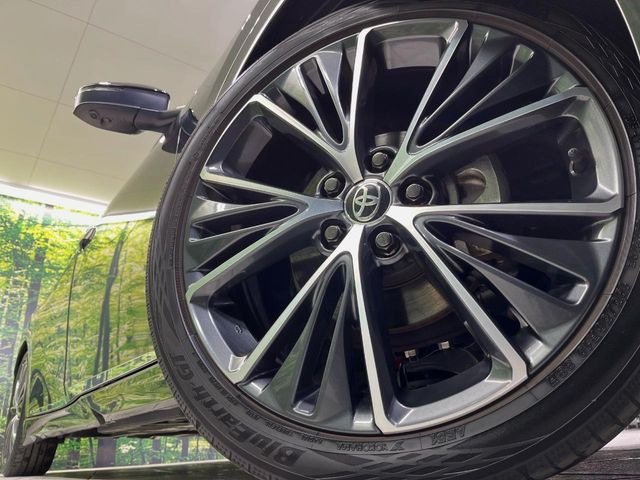 �y����19�C���`�A���~�z�C�[���z�O�ςɃ}�b�`���������A���~�z�C�[���𑕒����Ă���܂��B�e��ЊO�A���~�z�C�[����A�X�^�b�h���X�^�C�����戵�����Ă���܂��B���񂲑��k����������