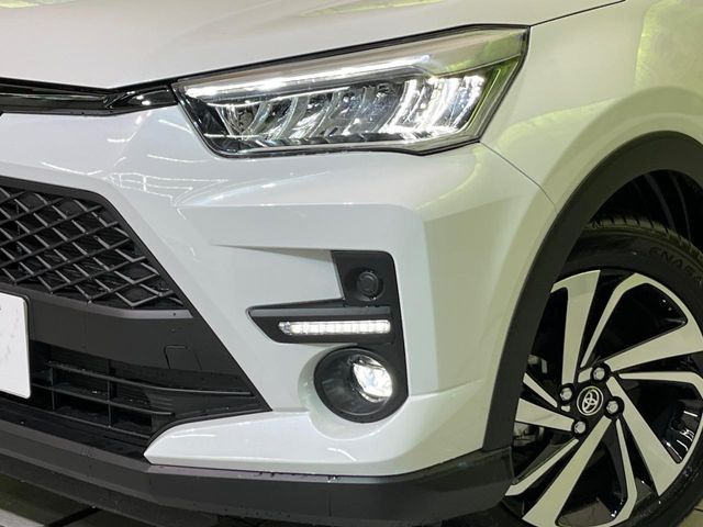 �w�b�h���C�g��e�[�������v&�A���~�z�C�[�����̊e��R�[�e�B���O���I�X�X�����Ă���܂��B�����Y�����̉��΂݂≘���}���A���ꂢ�ȏ�Ԃ������e�i���X���X�ŕۂĂ܂���