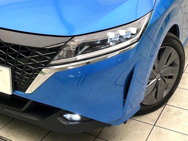 �yLED�w�b�h���C�g�z���V����ԑ��s�����ǍD�Ȏ��E���m�ۂ����S���ĉ^�]�ł��鍂�P�xLED�w�b�h���C�g�𑕔�!�_�����x�������A����d�͂��}�����Ă��܂��B