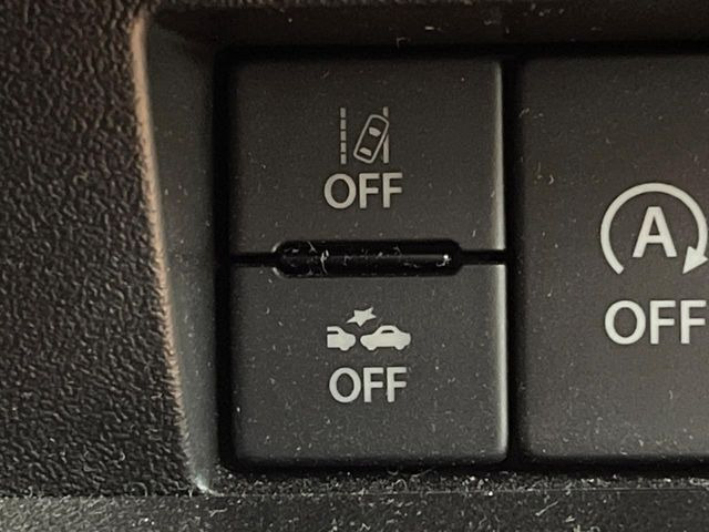 �y�X�Y�L �Z�[�t�e�B�T�|�[�g�z���s���ɑO���̎ԗ�����F�����A�Փ˂������Ȏ��͌x��ƃu���[�L�ŏՓˉ���Ɣ�Q�y�����A�V�X�g�B�����S�Ƀh���C�u�����y���݂��������܂��B