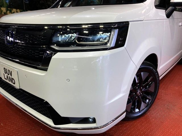 �yLED�w�b�h���C�g�z���V����ԑ��s�����ǍD�Ȏ��E���m�ۂ����S���ĉ^�]�ł��鍂�P�xLED�w�b�h���C�g�𑕔�!�_�����x�������A����d�͂��}�����Ă��܂��B