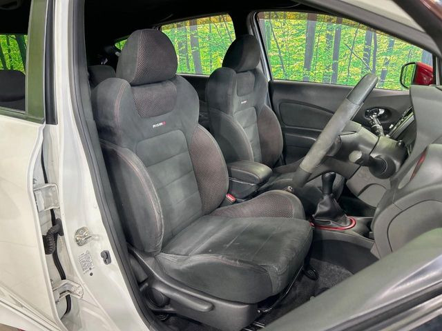 �^�]�ȃV�[�g���͎g�p�������Ȃ��A�ǍD�ȏ�ԂƂȂ��Ă��܂��B���J�Ɏg���Ă������Ƃ��悭�킩��܂��ˁB