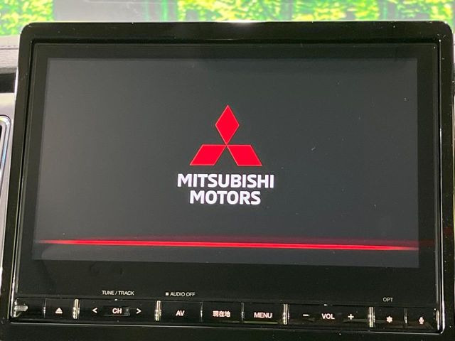 �y�����i�r�z�l�C�̏����i�r�𑕔����Ă���܂��B�i�r�̎g���₷���͂������A�I�[�f�B�I�@�\���[��!�L�����v�◷�s�͂������A�ʋ΂┃�����ȂǕ��i�̃h���C�u���y�����Ȃ�͂���