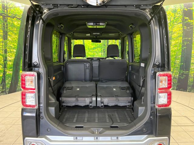 ���i�̂���������ʋ΁A���}���ɏ\���ȉ׎��X�y�[�X���m�ۂ��Ă���܂��B�Z�J���h�V�[�g��|���ƁA�傫�ȉו��̐ύڂ��\�ł���