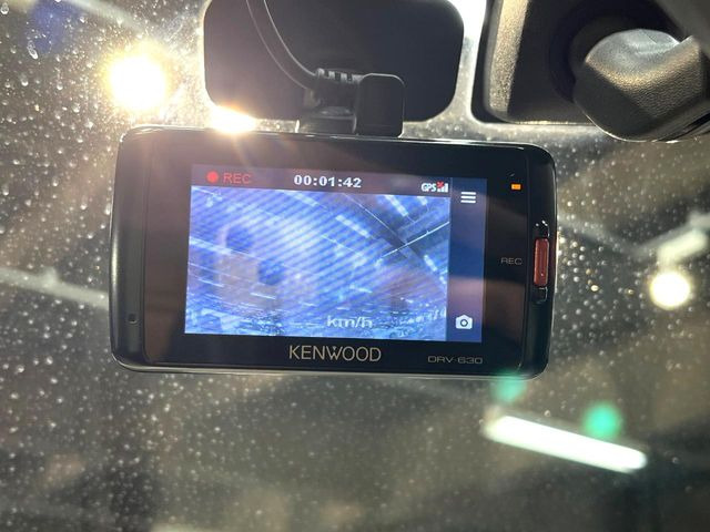 �y�h���C�u���R�[�_�[�z�h���C�u���R�[�_�[����!���s���͂������A������^�]�⎖�̂ɑ��������ہA�f���ŋL�^���A����̃��X�N�ɔ����܂��B���L�^�pSD�J�[�h�͂��q�l�����g�ł��������������K�v������܂��B