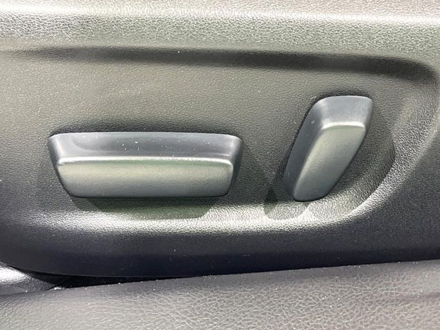 �y�p���[�V�[�g�z�X�C�b�`��ŊȒP�ɃV�[�g�̔��������\!�d��������͂�����܂���!���K�ȃV�[�g�|�W�V�����ɃZ�b�g���āA���K�ȃh���C�u�����y���݂��������B