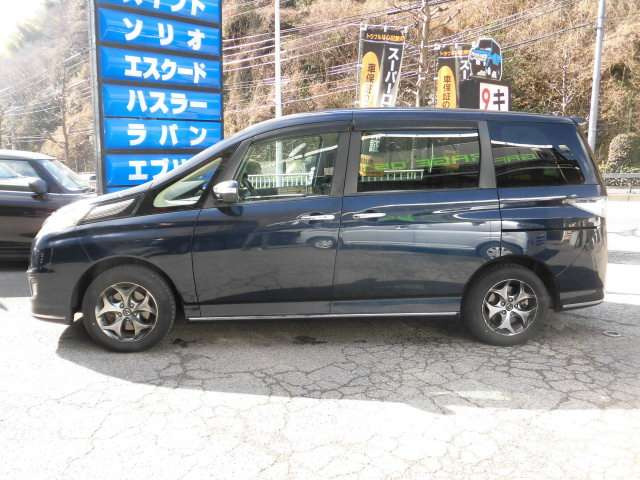 ���Ђ́u�i���ƃv���C�V���O�v��O��I�ɂ������A�ŐV��������A���^�C���Ɍ������A�S�����x���̈����Ŕ̔����Ă���܂��B�d����Ɋւ��܂��Ă��A�S�ԕK�����Ђ̎d����S�����ڂŌ��Č��I���Ĕ����Ă���܂��B