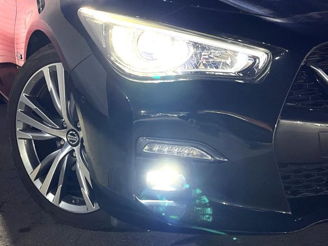 �yLED�w�b�h���C�g�z���V����ԑ��s�����ǍD�Ȏ��E���m�ۂ����S���ĉ^�]�ł��鍂�P�xLED�w�b�h���C�g�𑕔�!�_�����x�������A����d�͂��}�����Ă��܂��B