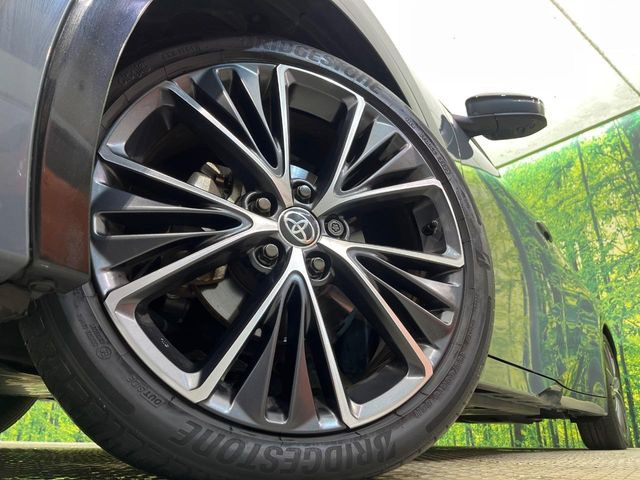 �y�O���[�h��p����19�C���`�A���~�z�C�[���z�f�U�C�����̍��������A���~�z�C�[���𑕒����Ă���܂��B�e��ЊO�A���~�z�C�[����A�X�^�b�h���X�^�C�����戵�����Ă���܂��B���񂲑��k����������