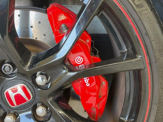 �y�u�����{���L�����p�[�z�n�C�p���[�ԗ��ɂ͋��͂ȃu���[�L���K�{!���E�̃X�[�p�[�J�[�ɂ��̗p�����C�^���A�̍������[�J�[�u�u�����{�v�𑕒�!�F�N�₩�ȃL�����p�[���X�|�[�e�B�Ȉ�ۂ��������Ă܂���