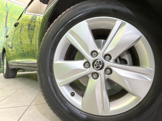 �y����17�C���`�A���~�z�C�[���z�O�ςɃ}�b�`���������A���~�z�C�[���𑕒����Ă���܂��B�e��ЊO�A���~�z�C�[����A�X�^�b�h���X�^�C�����戵�����Ă���܂��B���񂲑��k����������