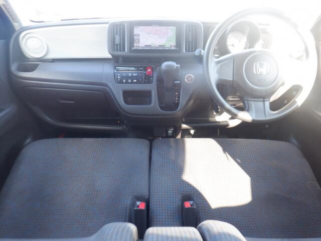 �ԓ��͐��Ǝ҂ɂĎ����N���[�j���O�{�H�ς݂Ȃ̂ŁA��ϐ����ł��B�I���b�N�X�����Ԃł݂͂Ȃ��܂ɉ��K�ȃh���C�u�����񑩂��܂��B