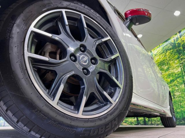 �y����16�C���`�A���~�z�C�[���z�O�ςɃ}�b�`���������A���~�z�C�[���𑕒����Ă���܂��B�e��ЊO�A���~�z�C�[����A�X�^�b�h���X�^�C�����戵�����Ă���܂��B���񂲑��k����������