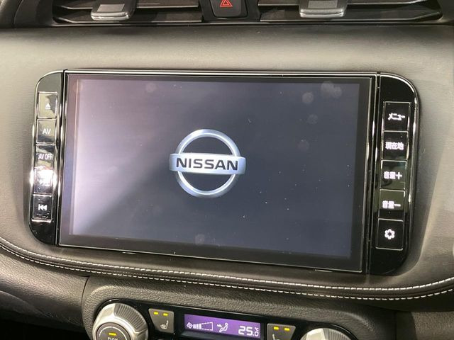 �y����9�^�i�r�z�l�C�̏����i�r�𑕔��B�I�[�f�B�I�@�\���[�����Ă���ABluetooth�ڑ�����΂������̃X�}�z��MP3�v���C���[�̉��y���Đ��\!�����̉^�]������Ɋy�����Ȃ�܂�!!