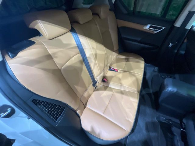 �L�X�Ƃ���2��ڃV�[�g�͋��Z���������A���S�n�����K!�F�B��Ƒ��Ƃ̂��o�����ɂ҂�����ł��B�x�r�[�V�[�g��`���C���h�V�[�g�g�p�������K�ɂ��߂�������������\���ȋ�Ԃ��m�ۂ��Ă��܂��B