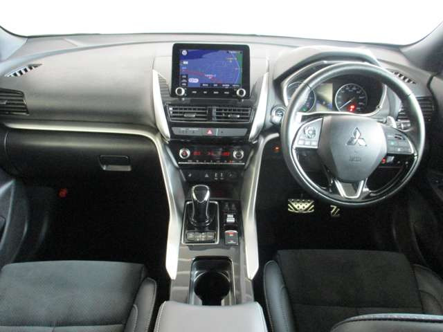 エクリプスクロスPHEV 2.4 P 4WD