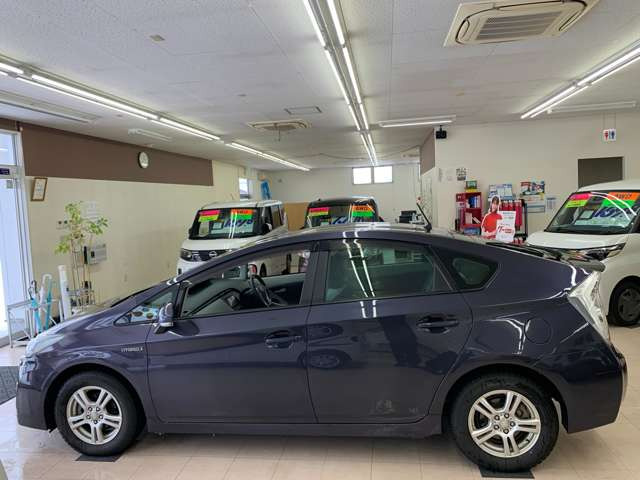 プリウス1.8 S LEDエディション