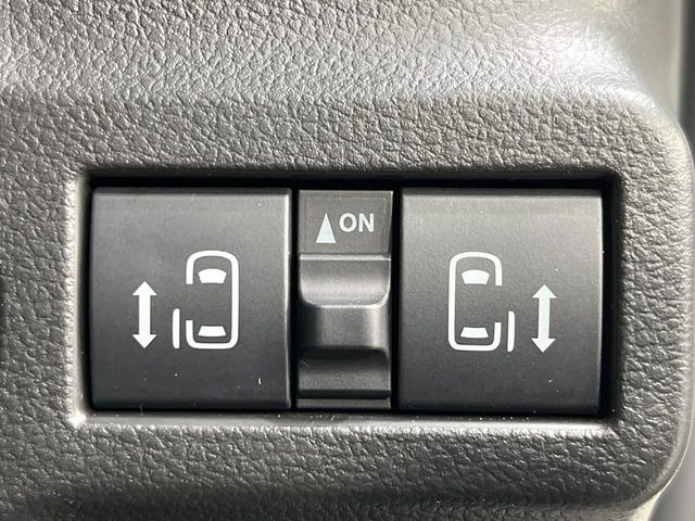 �y�����p���[�X���C�h�h�A�z�X�}�[�g�L�[��^�]�Ȃ̃X�C�b�`�Ō�ȗ����X���C�h�h�A�̊J���\���d��������͂����ăh�A���J����K�v�������A�����Ȃ��q�l�ł��ȒP�ɊJ���߂ł����K�ł���