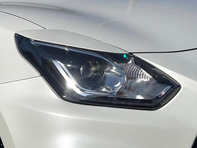 �yLED�w�b�h���C�g�z���V����ԑ��s�����ǍD�Ȏ��E���m�ۂ����S���ĉ^�]�ł��鍂�P�xLED�w�b�h���C�g�𑕔�!�_�����x�������A����d�͂��}�����Ă��܂��B