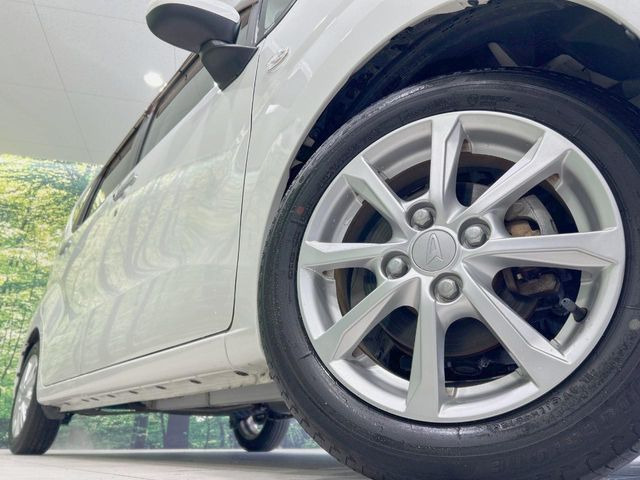 �y����14�C���`�A���~�z�C�[���z�O�ςɃ}�b�`���������A���~�z�C�[���𑕒����Ă���܂��B�e��ЊO�A���~�z�C�[����A�X�^�b�h���X�^�C�����戵�����Ă���܂��B���񂲑��k����������