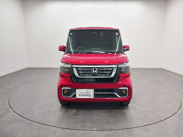 N-BOXカスタムターボ コーディネートスタイル モノトーン