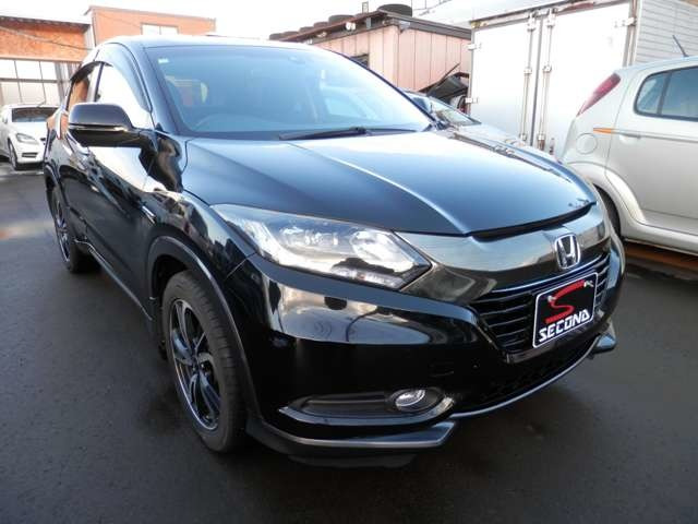 ヴェゼル1.5 ハイブリッド X ホンダセンシング 4WD