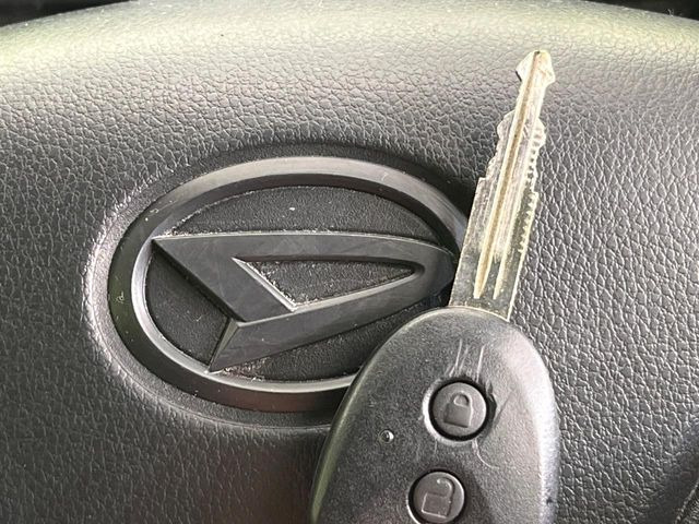 �y�L�[���X�z�������ꂽ�ꏊ����ł��{�^����Ńh�A�̊J���E�{�����ł���̂łƂ��Ă��֗�!�h�A�̌�������ɏ������邱�Ƃ�����܂����