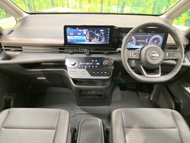 セレナ1.4 e-POWER ハイウェイスターV