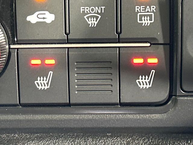 �y�V�[�g�q�[�^�[�z�������ɏd�󂷂�V�[�g�q�[�^�[!�G�A�R����葁�����܂��Ă����̂Ŋ�����̐l�����S�ł��ˁ�G�A�R���̉����͊������邩����A�Ƃ������ɂ����������߂ł��B