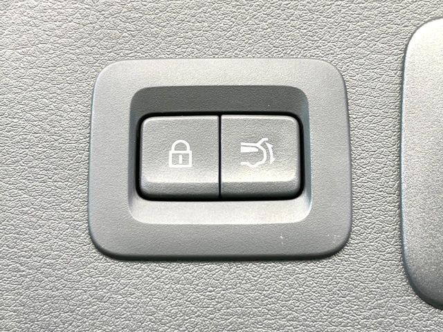 �y�p���[�o�b�N�h�A�z�X�}�[�g�L�[��^�]�Ȃ̃{�^�������������Ń��A�Q�[�g�������ŊJ���܂�!�ו��������Ă��鎞��A�����ʒu�ɂ���o�b�N�h�A��߂�ۂɕ֗��ȋ@�\�ł���