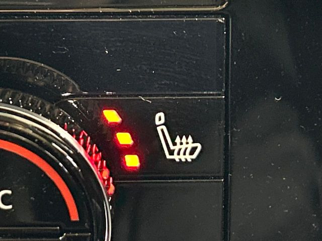 �y�V�[�g�q�[�^�[�z�������ɏd�󂷂�V�[�g�q�[�^�[!�G�A�R����葁�����܂��Ă����̂Ŋ�����̐l�����S�ł��ˁ�G�A�R���̉����͊������邩����A�Ƃ������ɂ����������߂ł��B