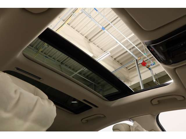 ���ݍ��ݖh�~�@�\�t�̃p�m���~�b�N�X���C�f�B���O���[�t�̓x�[�V�b�N�p�b�P�[�W��1���B�ԓ����J���I�ɂ��Ă�����ɋ�C�z�ɂ��𗧂��[�t�ł��B