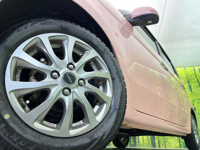 �y14�C���`�A���~�z�C�[���z�O�ςɃ}�b�`�����A���~�z�C�[���𑕒����Ă���܂��B�e��A���~�z�C�[����A�X�^�b�h���X�^�C�����戵�����Ă���܂��B���񂲑��k����������