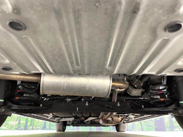 ����肪���ꂢ�Ȃ����ɁA�h�K���H�̎{�H���I�X�X���B�~��n��͂������A���ݕ��ɂ��Z���̕���A��Ń}�����E�E�B���^�[�X�|�[�c���������ɂ��D�]���������Ă���܂��B