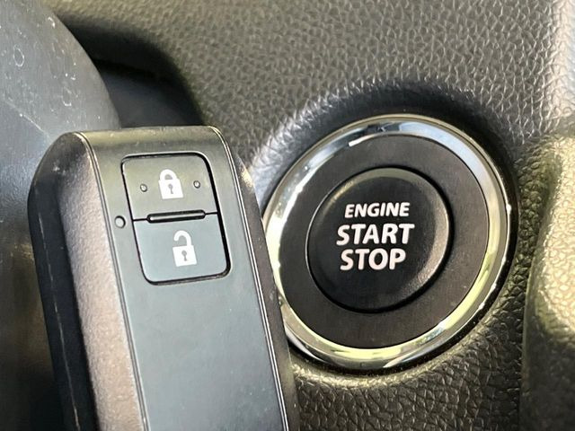 �y�L�[���X�X�^�[�g�V�X�e���z�J�o����|�P�b�g�ɓ��ꂽ�܂܂ł��h�A�̎{���E�������\�ȃX�}�[�g�L�[�𑕔��B�G���W���̃I���E�I�t�����J�M�����o���K�v����������Ƃ��Ă��֗��ł���