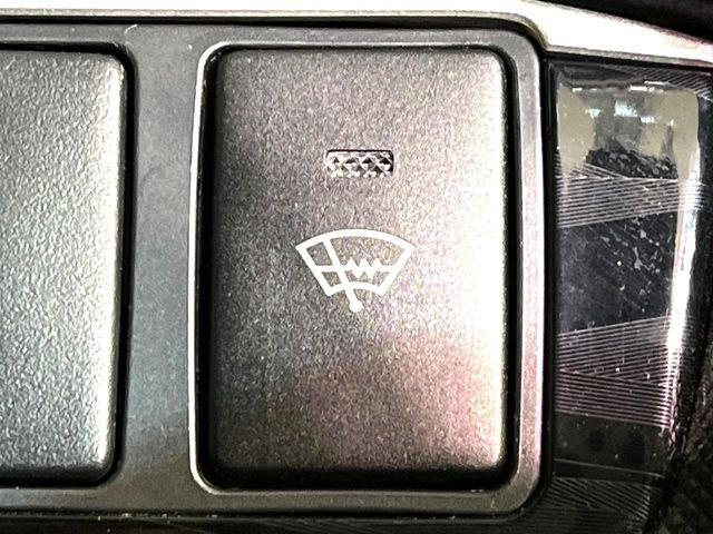 【寒冷地仕様】冬場の冷え込みが厳しい地域や降雪地域にお住いの方はもちろん、スキーやスノボなどウィンタースポーツを楽しみたい方には必須の装備!あるのと無いのでは安心感が違います!