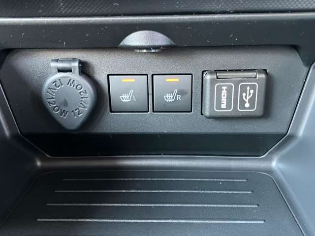 USB�ڑ��ł��܂�! �������̉��y�Đ��@����Ȃ��ŁA�D���ȉ��y���y���݂Ȃ�����K�Ƀh���C�u���Ă�������!