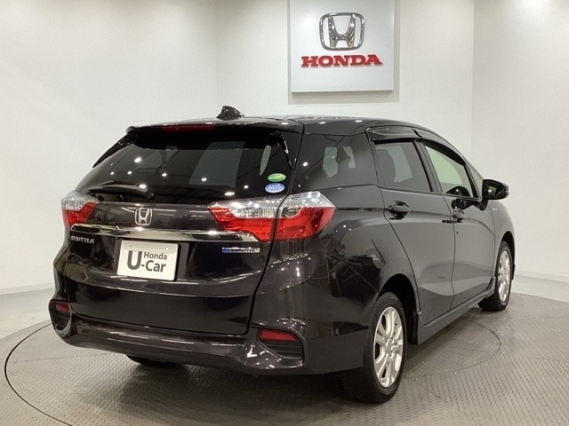 シャトル1.5 ハイブリッド X 4WD