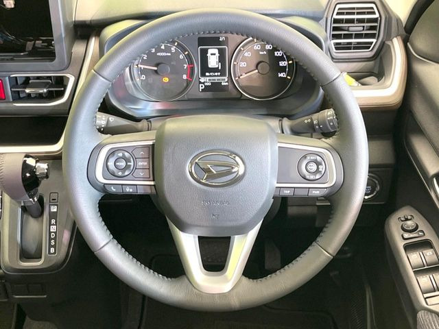 �y�����v�����X�e�A�����O�z�㎿�Ȋv���g�p���邱�ƂŁA��ɂ����������݂ƂĂ��^�]���₷���n���h���ł���