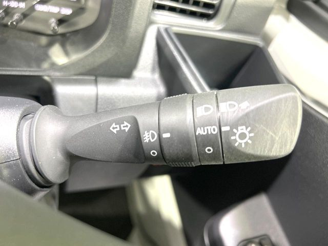 �y�I�[�g���C�g�z����̖��邳�ɉ����Ď����Ńw�b�h���C�g�̓_���E�������ł���@�\�ł�!���C�g�̕t���Y��E�����Y��Ȃǂ������Ȃ�A�J�̓���[���̑��s�����S!�g���l���ʉߎ����֗��ł��ˁ�