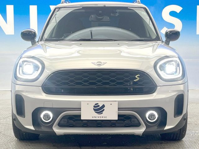 ●ご覧の通り綺麗な状態を維持しているお車ですが、小さなキズの状況や他の箇所のお写真もお送りできます。ご遠方の方でも安心してご検討いただける様、お客様のご希望に応じて出来る限りご対応させていただきます。