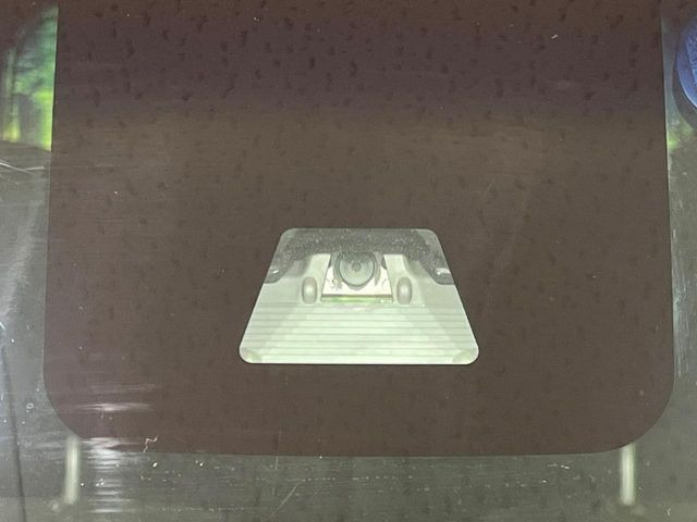 �y�X�}�[�g�A�V�X�g2�z���s���ɑO���̎ԗ�����F�����A�Փ˂������Ȏ��͌x��ƃu���[�L�ŏՓˉ���Ɣ�Q�y�����A�V�X�g�B�����S�Ƀh���C�u�����y���݂��������܂��B