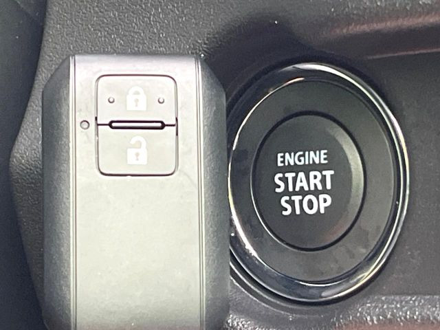 �y�L�[���X�X�^�[�g�V�X�e���z�J�o����|�P�b�g�ɓ��ꂽ�܂܂ł��h�A�̎{���E�������\�ȃX�}�[�g�L�[�𑕔��B�G���W���̃I���E�I�t�����J�M�����o���K�v����������Ƃ��Ă��֗��ł���