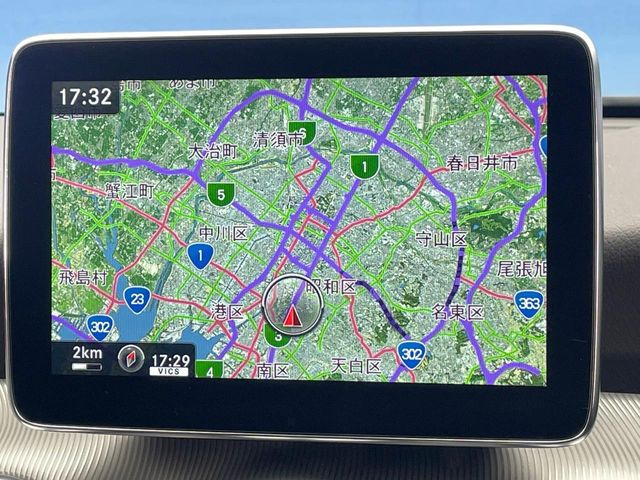 �������i�r:��̊��̂���i�r�́A����������ԓ������o���Ă���܂��B�I�[�f�B�I�@�\���[�����Ă���܂��̂ŁA�^�]�����y���߂܂���