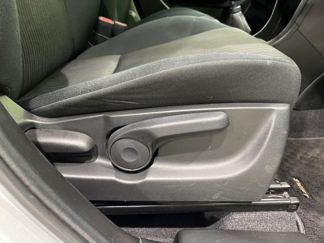 �y�V�[�g���t�^�[�z�V�[�g���ʂ̈ʒu���㉺�ɒ����ł���V�[�g���t�^�[�𑕔��B�啿�ȕ��������ȕ����œK�ȃh���C�r���O�|�W�V�����ŉ^�]�ł��܂��B