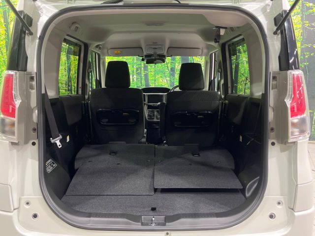 ���ڃV�[�g�͑O��X���C�h���\�ł��B���ɉ�����Α������L������������A�O�ɋl�߂�Α傫�ȃ��Q�b�W�X�y�[�X���m�ۂł��܂��B�V�[���ɉ����Ďg�������ł��邩��Ƃ��Ă��֗��ł���